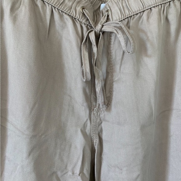 *NWT NineWest Women’s Light Khaki Joggers NWT SIZE M - Picture 11 of 15